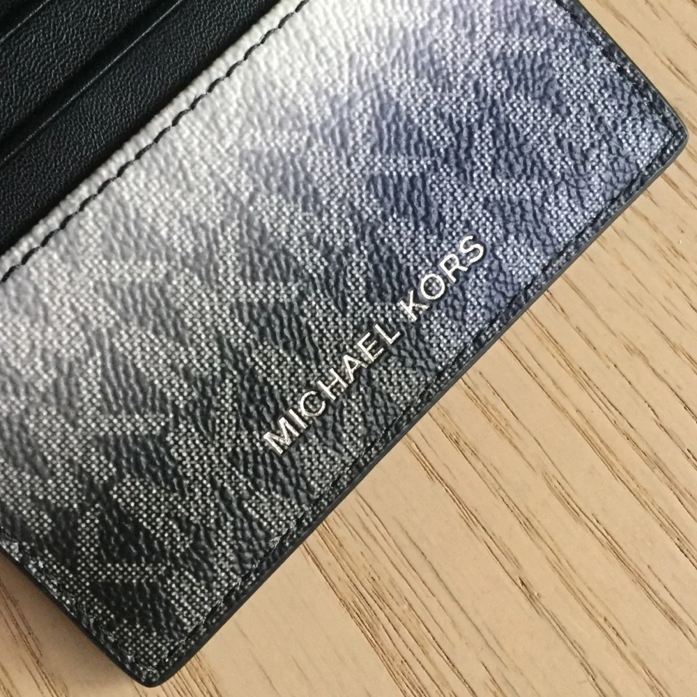 Michael Kors Cooper Black Multi Card Holder Case